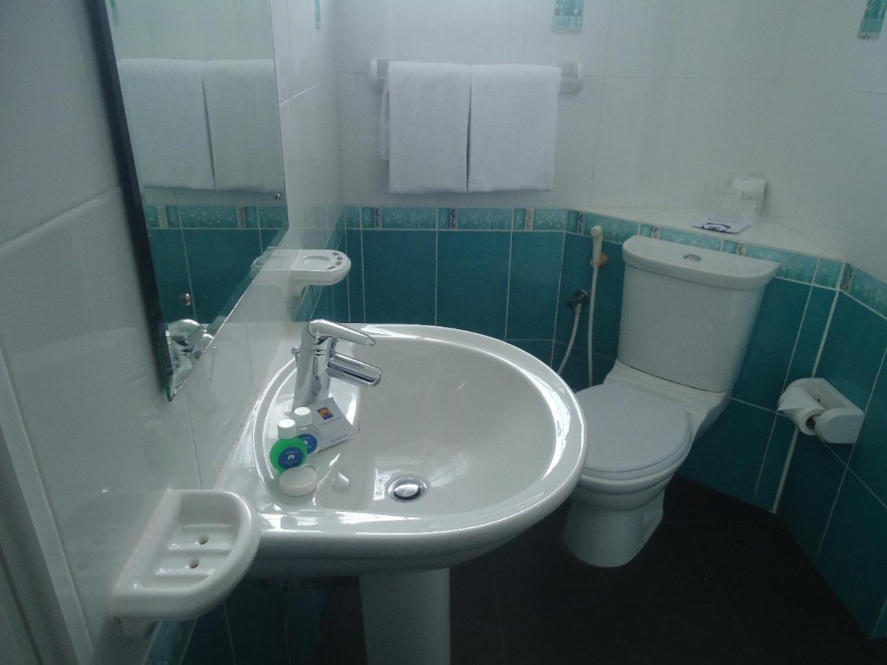 Standard Single Room,1498982569:JPEG